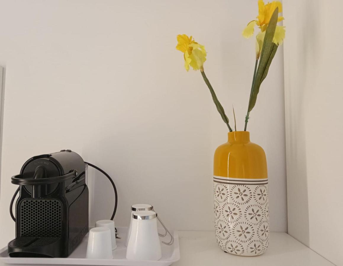 Narciso Boutique Apartment 阿奇雷亚莱 外观 照片
