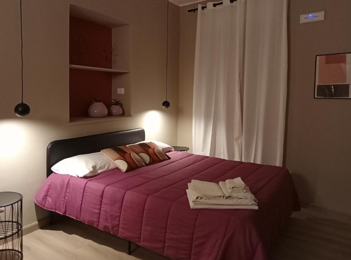 Narciso Boutique Apartment 阿奇雷亚莱 外观 照片