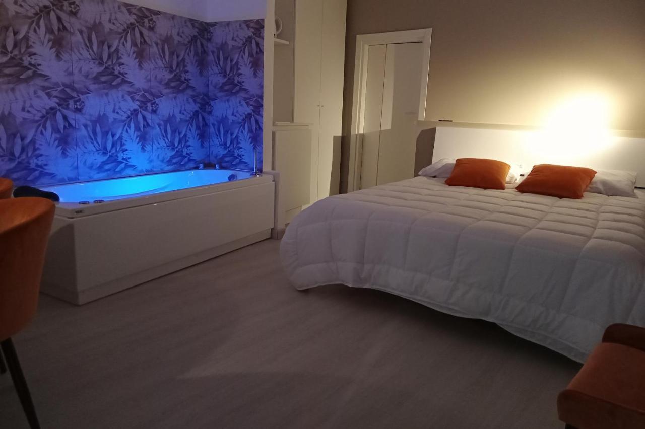 Narciso Boutique Apartment 阿奇雷亚莱 外观 照片