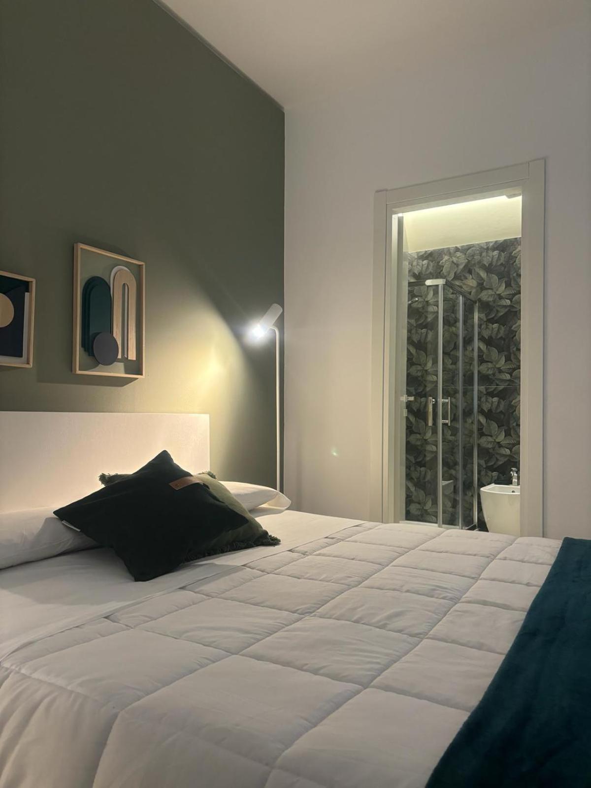 Narciso Boutique Apartment 阿奇雷亚莱 外观 照片