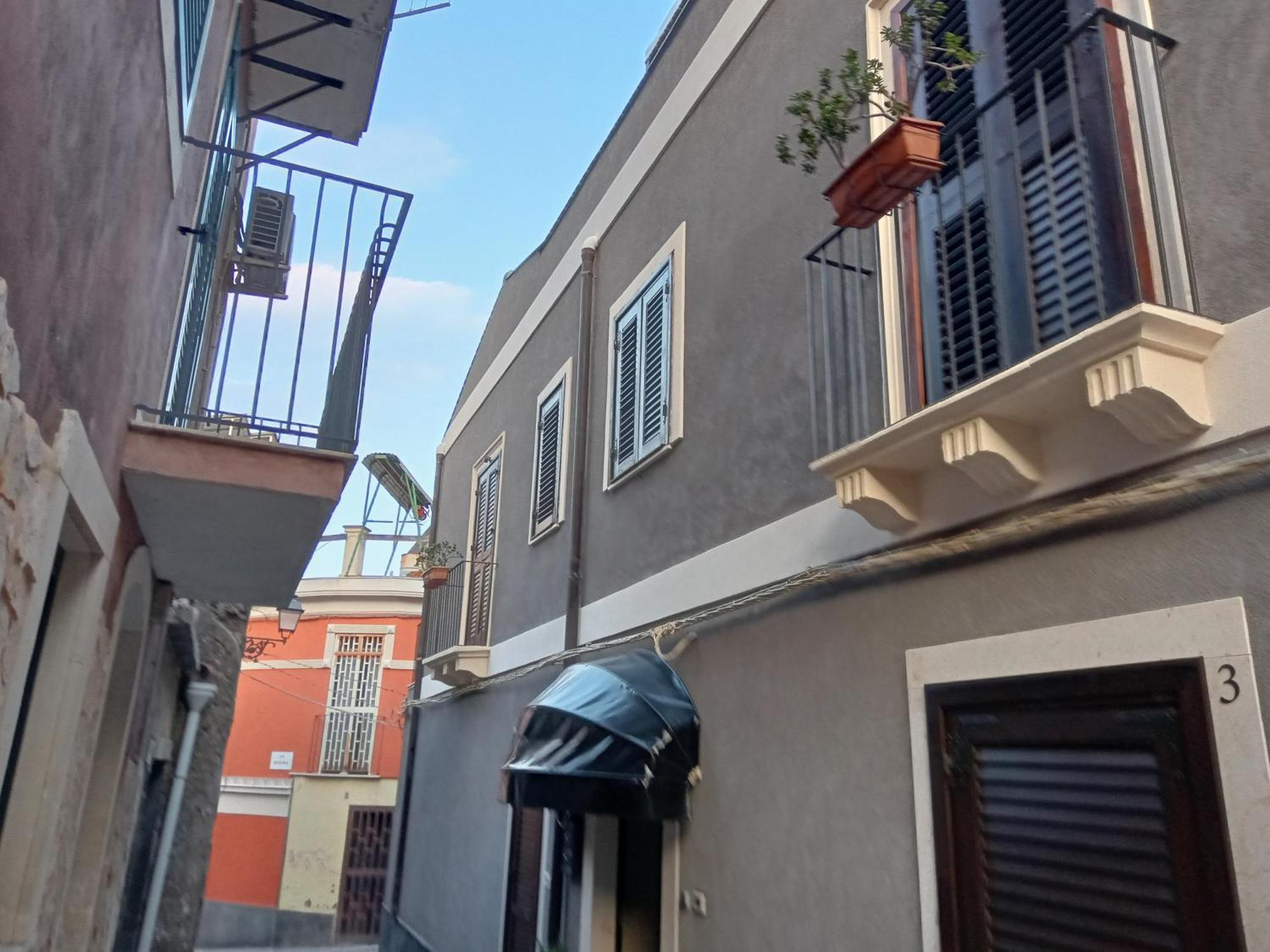 Narciso Boutique Apartment 阿奇雷亚莱 外观 照片